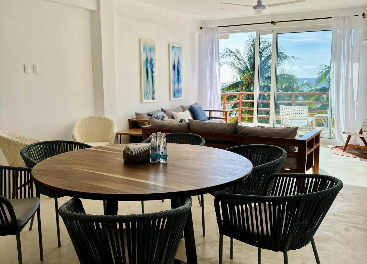 Noah Beach Hotel & Suites Mahahual Mexico