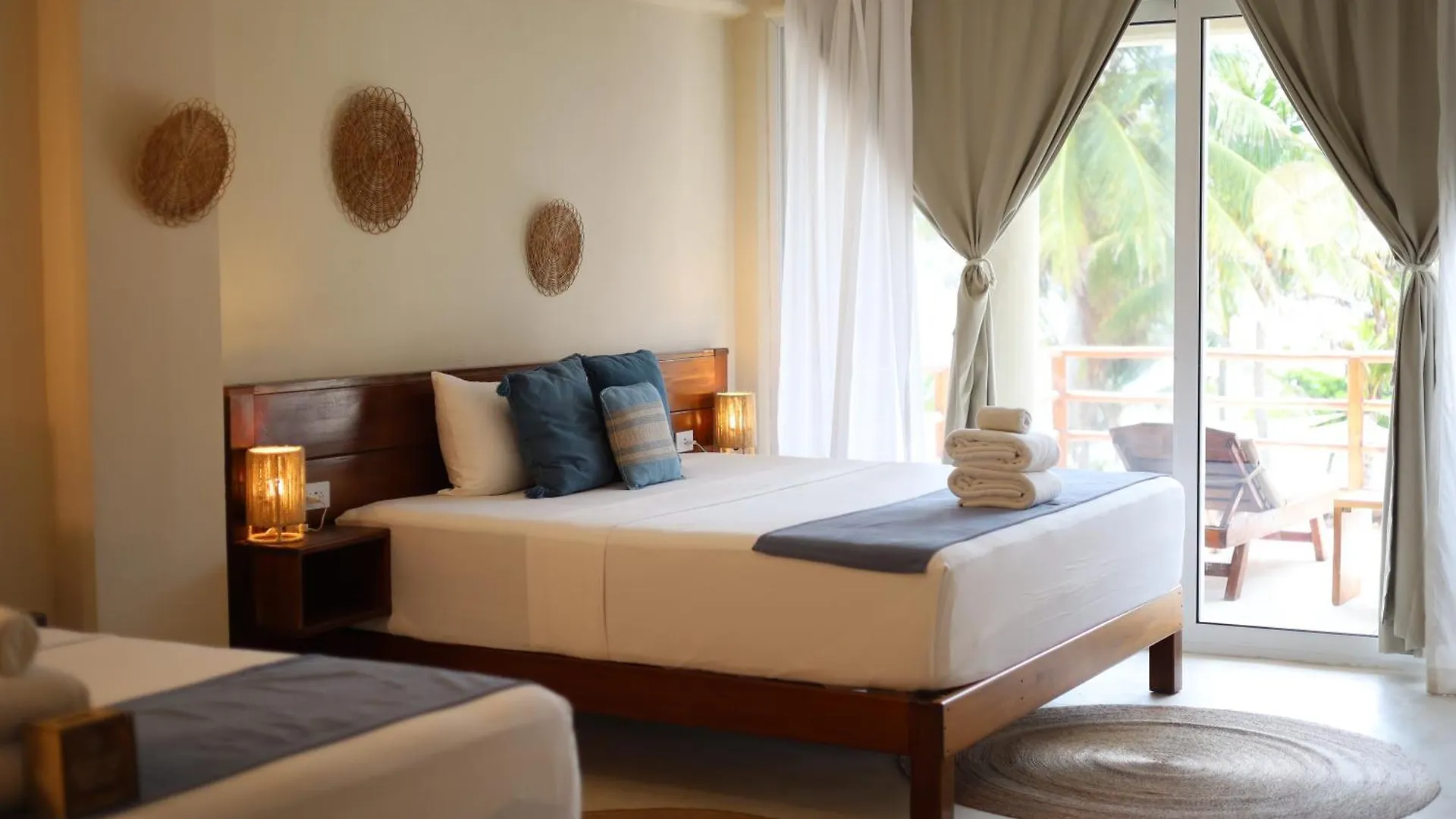 Noah Beach Hotel & Suites Mahahual Mexico