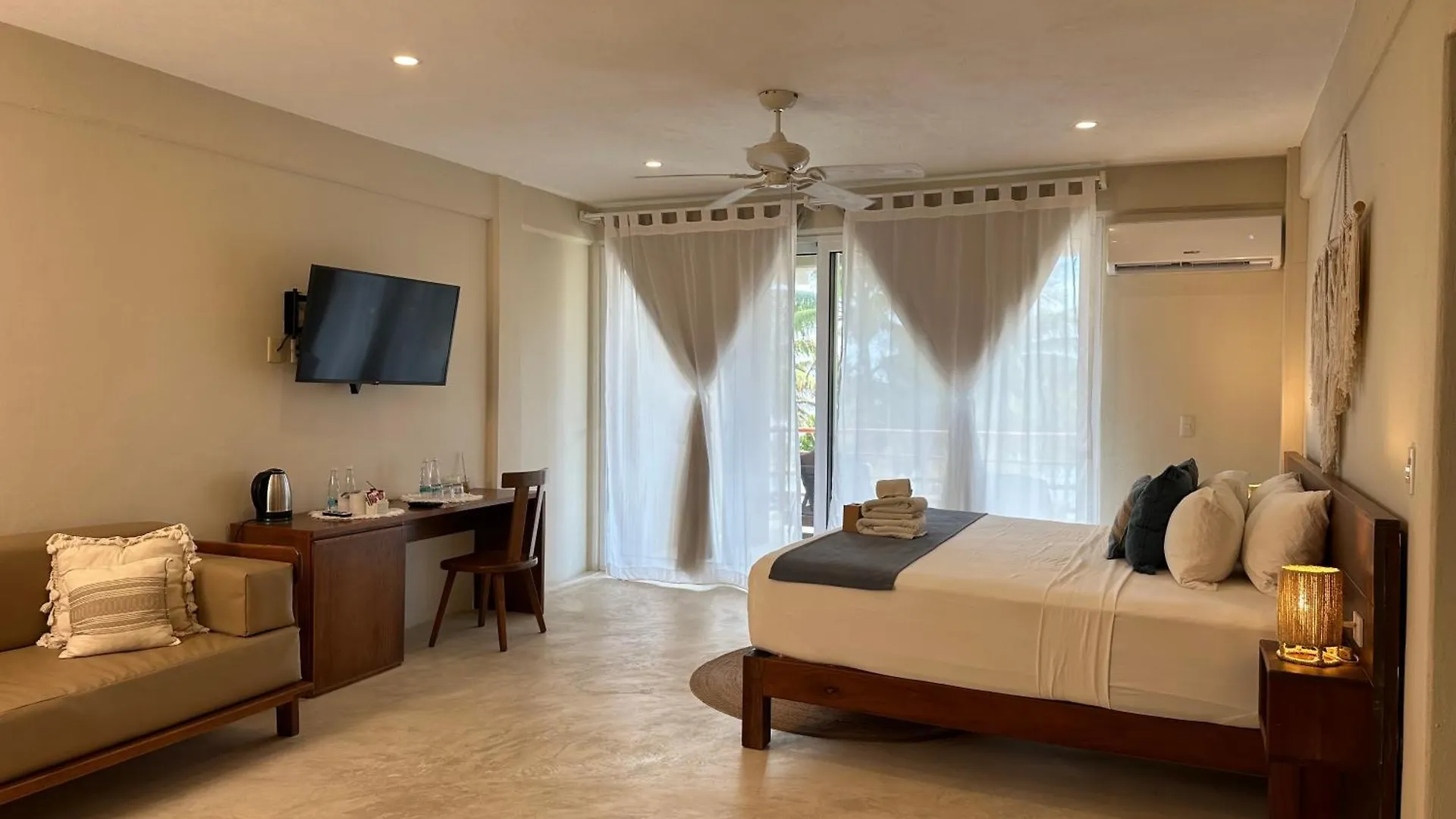 Noah Beach Hotel & Suites Mahahual 3*,  Mexico
