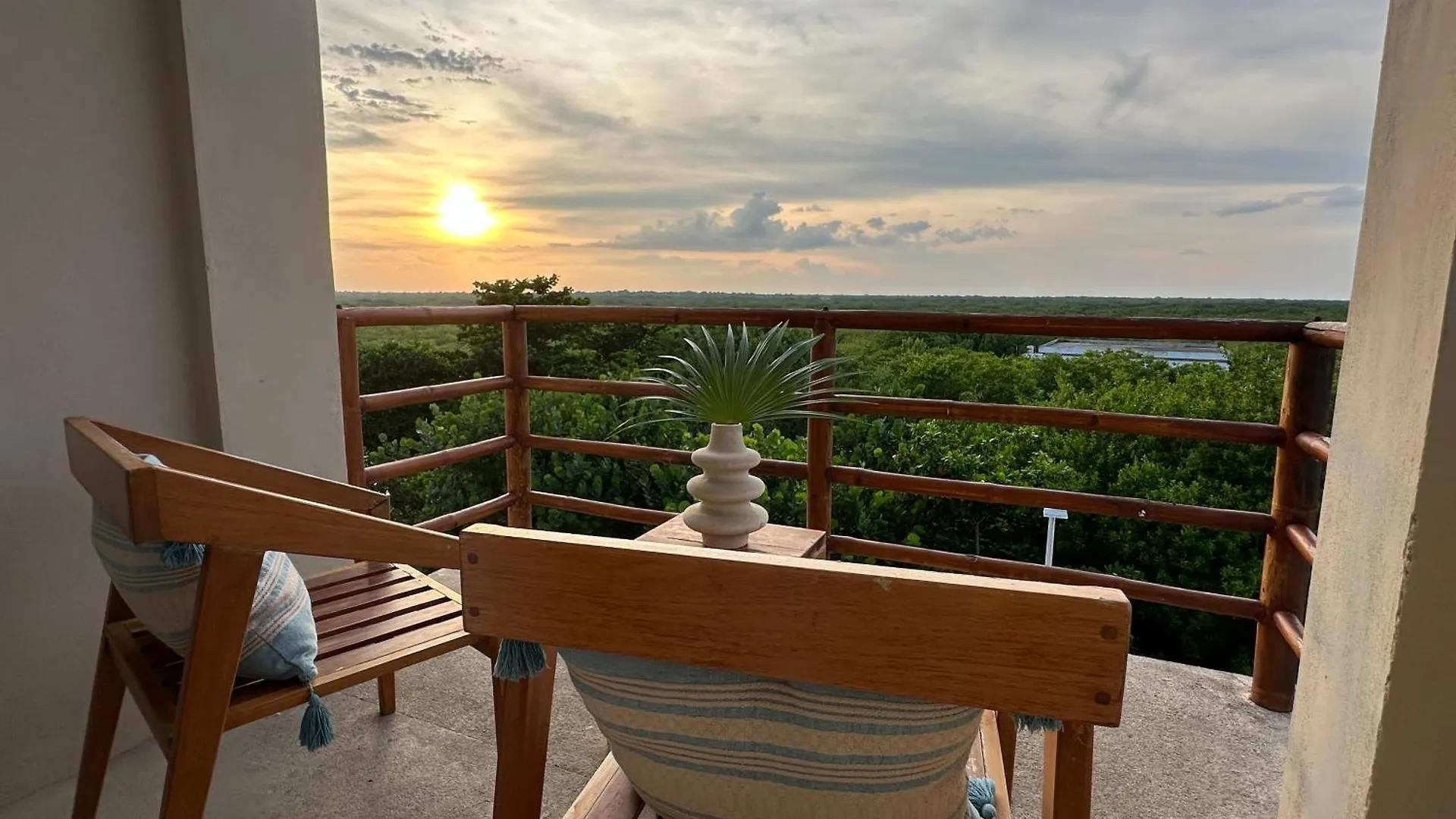 Noah Beach Hotel & Suites Mahahual
